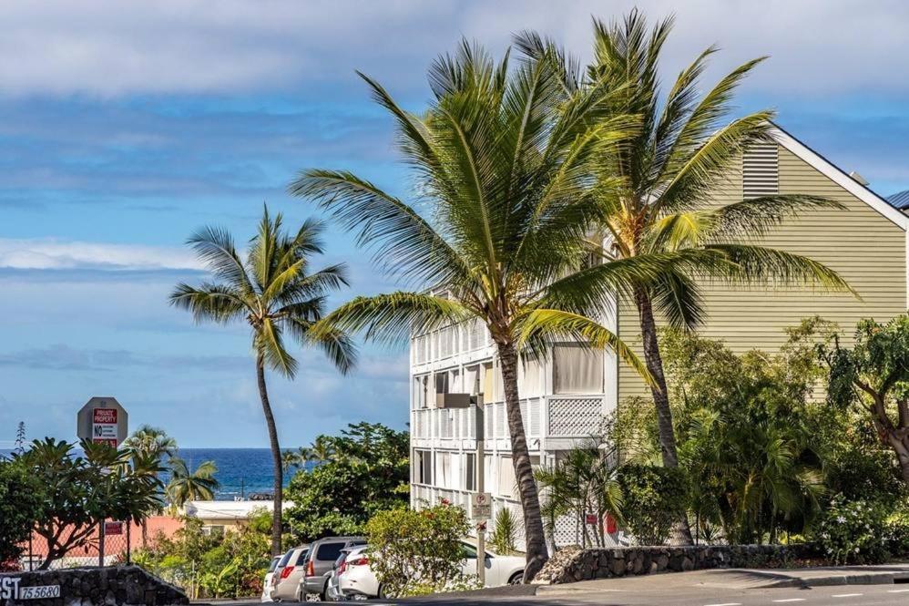 Da Kona West 305 Apartment Kailua-Kona Exterior photo